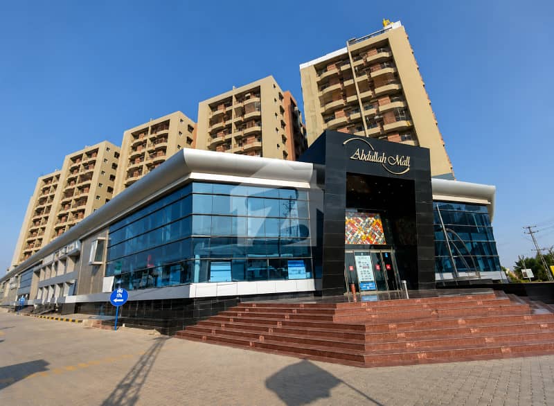 300 Sq. Yd. Penthouse in Abdullah Sports Towers in Abdullah Sports Towers, Qasimabad Main Bypass