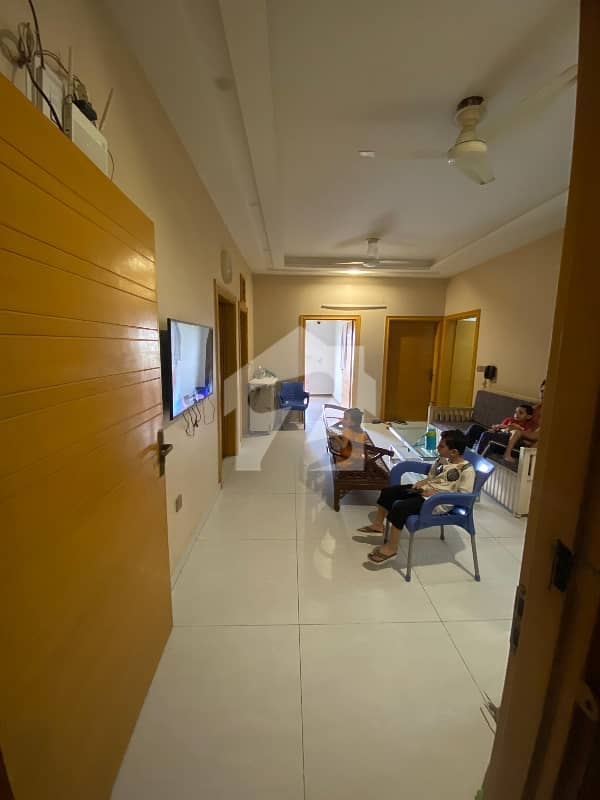 4-Bedroom Apartment in Latifabad Unit 6 in Latifabad Unit 6, Latifabad
